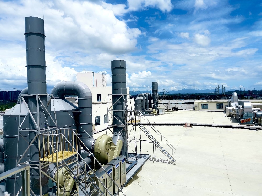 雙碳背景下智能科技賦能工業(yè)廢氣除塵，構(gòu)建高效環(huán)保新范式